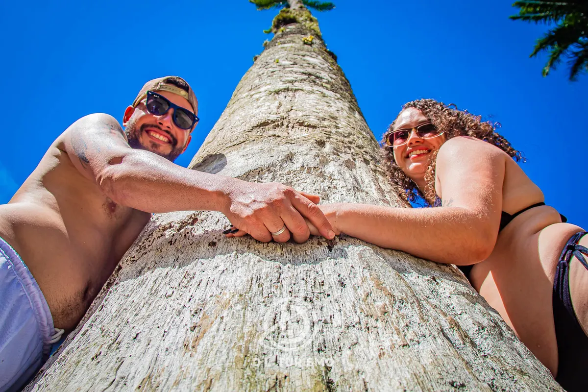 Casal em viagem da DL